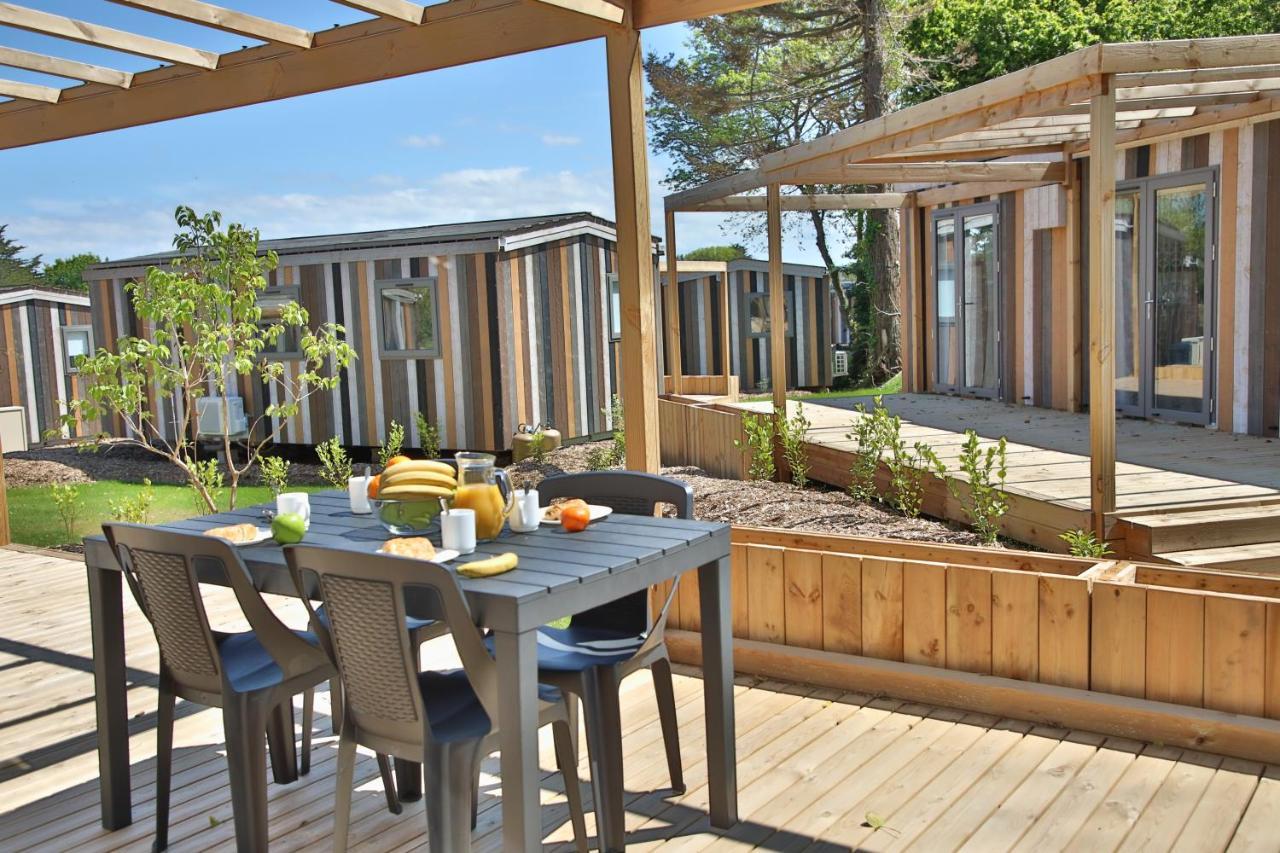 Camping Maeva Respire Le Village Perrosien Exteriör bild