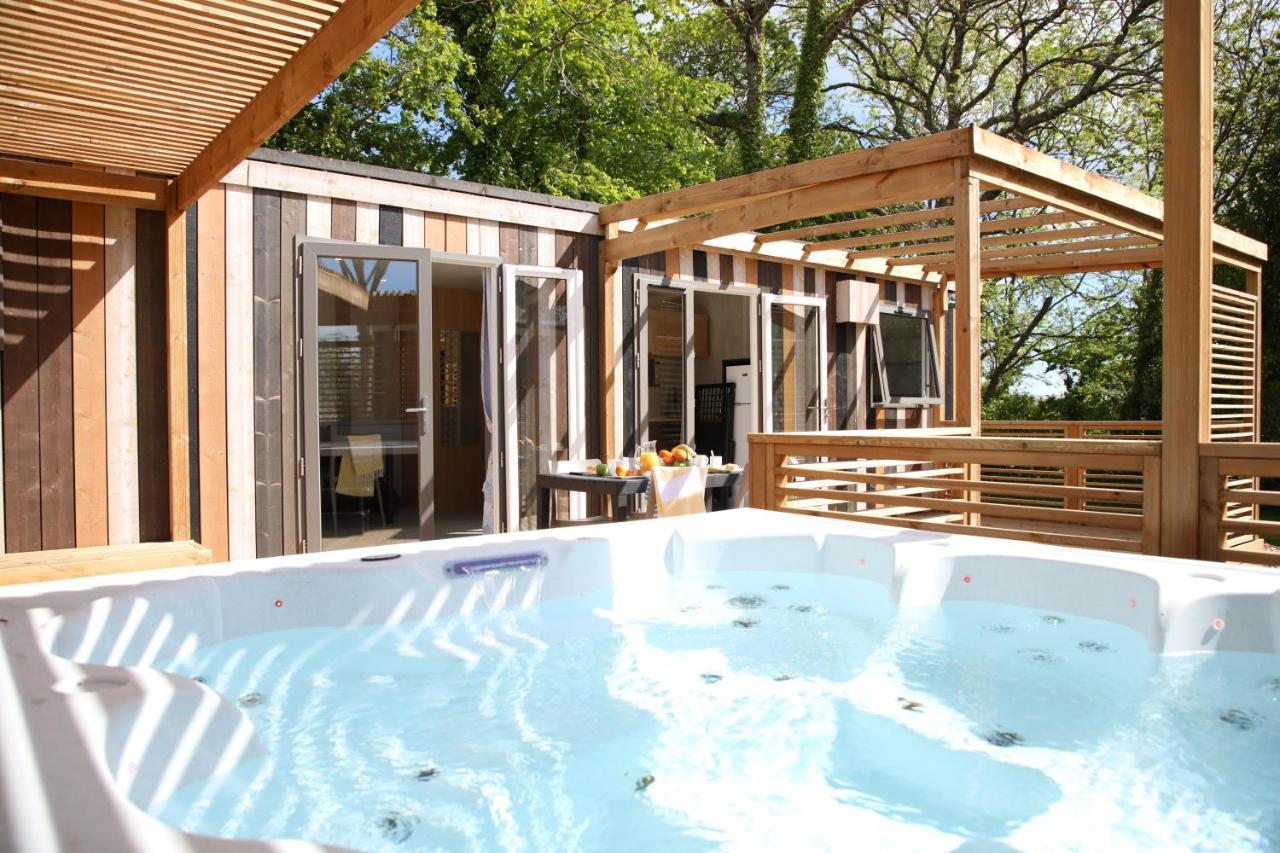 Camping Maeva Respire Le Village Perrosien Exteriör bild